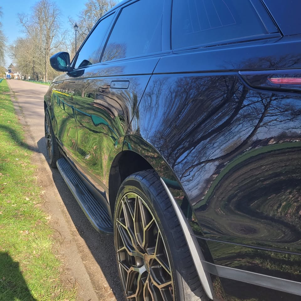Range Rover Velar photo 11
